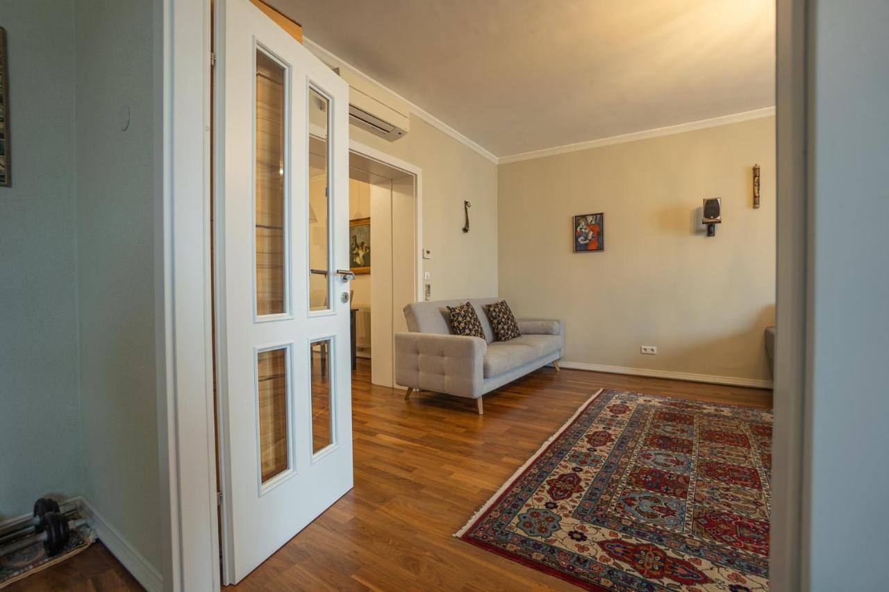 Apartment With A Balcony - 15 Min To City Center Відень Екстер'єр фото