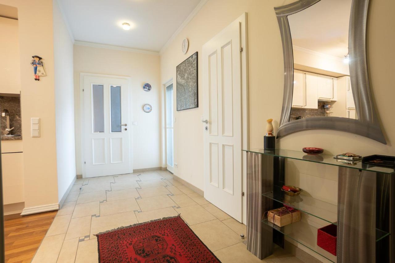 Apartment With A Balcony - 15 Min To City Center Відень Екстер'єр фото