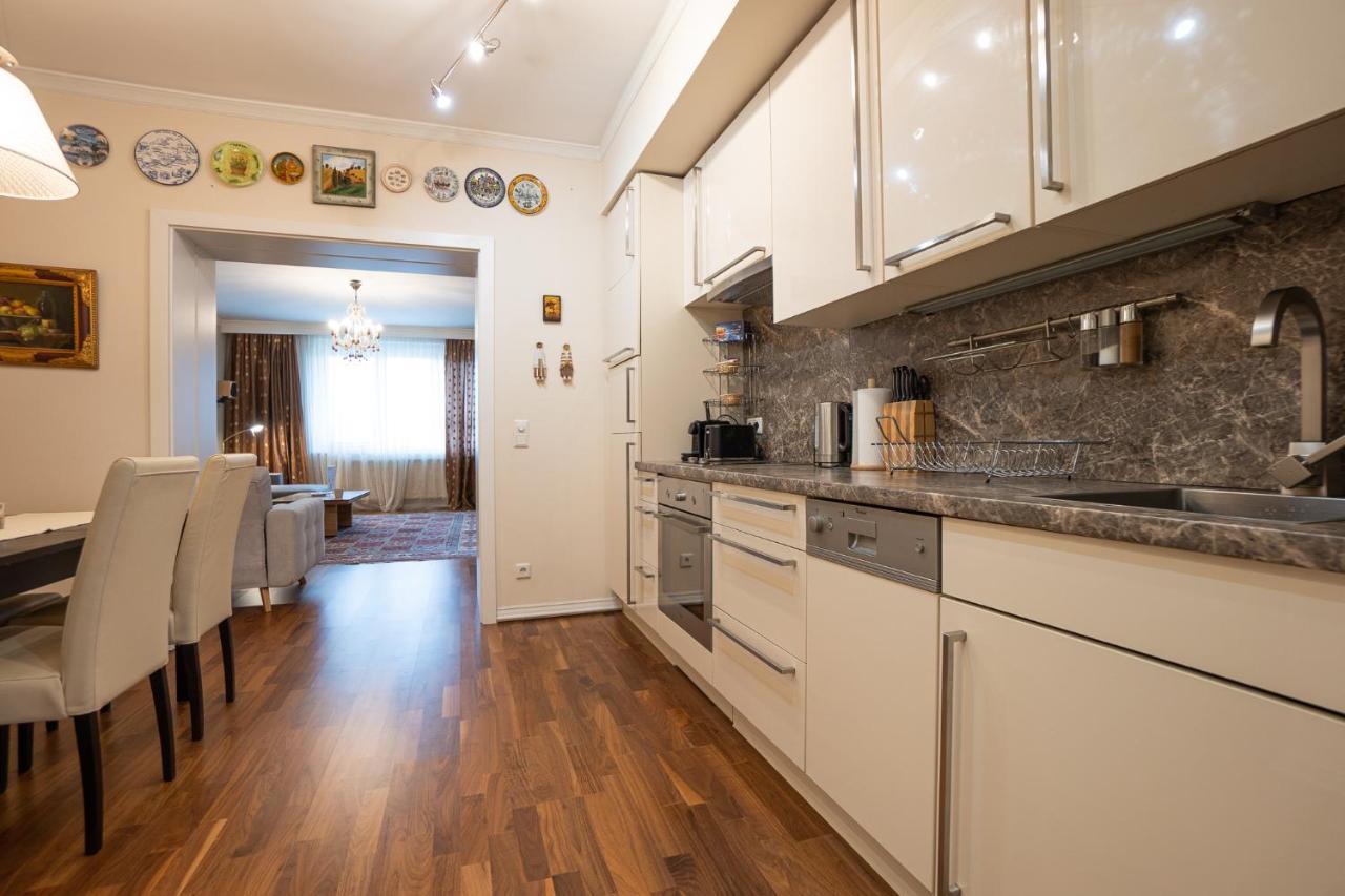 Apartment With A Balcony - 15 Min To City Center Відень Екстер'єр фото