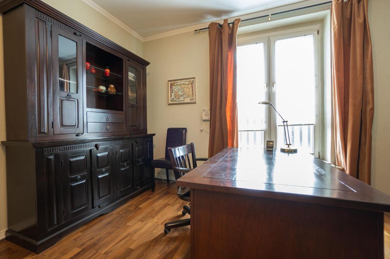 Apartment With A Balcony - 15 Min To City Center Відень Екстер'єр фото