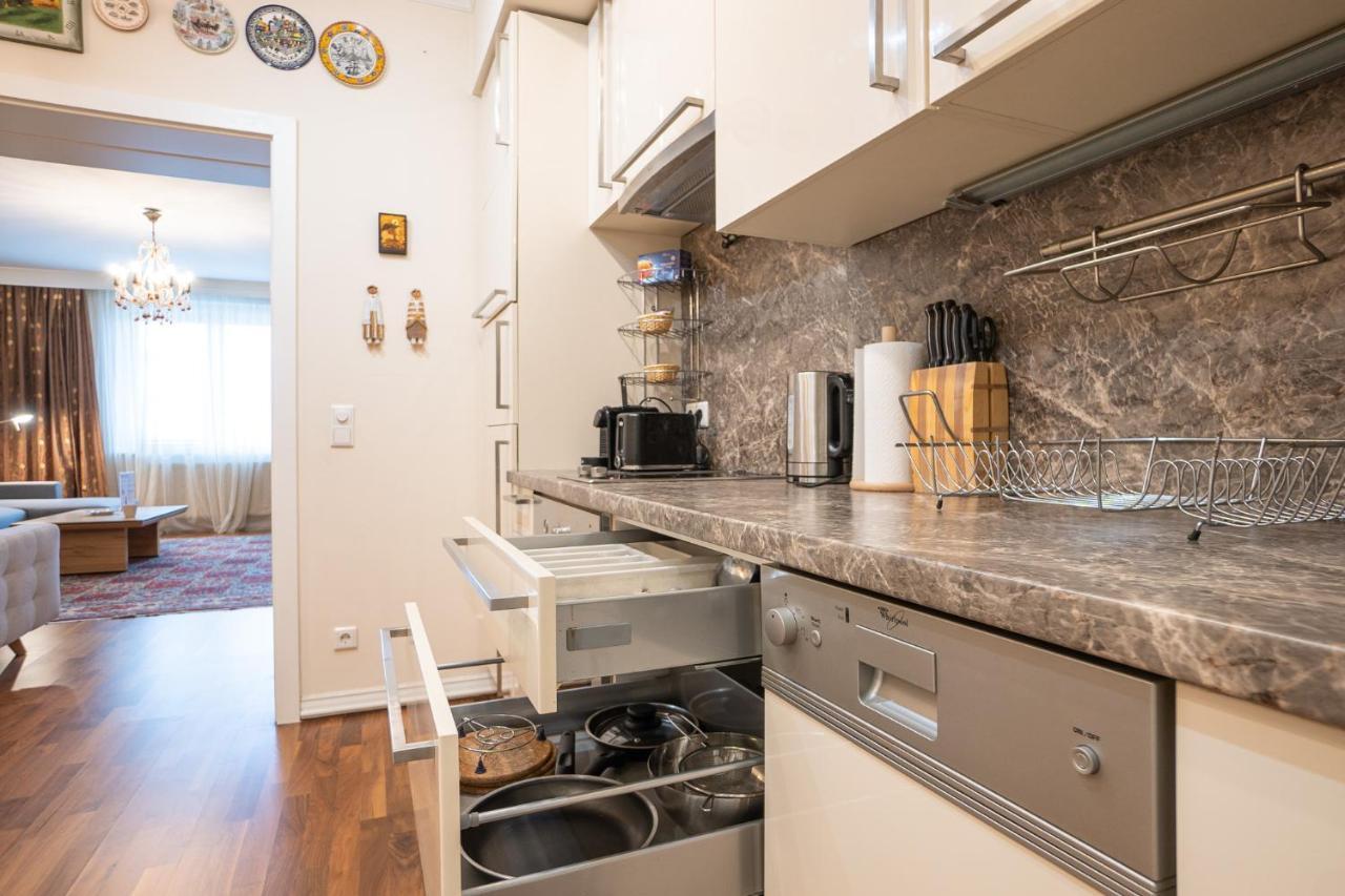 Apartment With A Balcony - 15 Min To City Center Відень Екстер'єр фото
